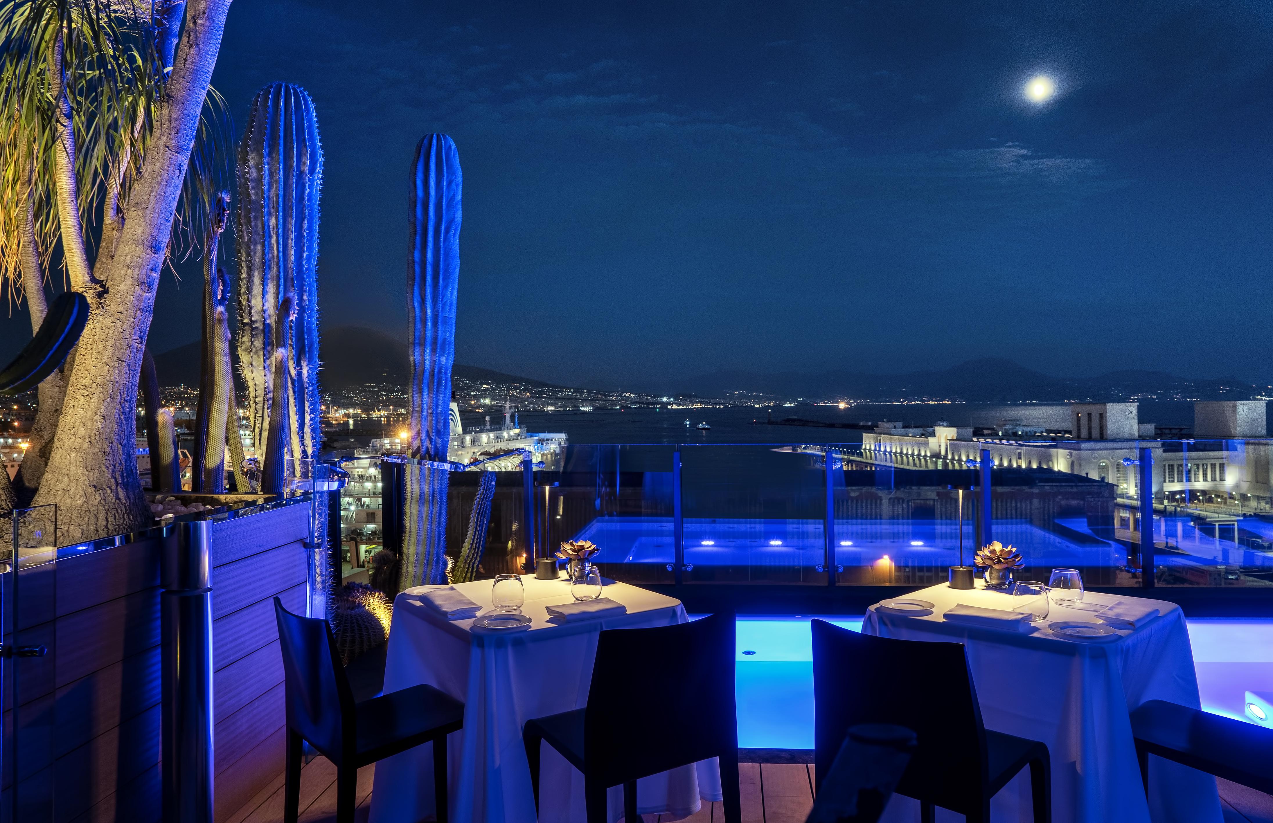Romeo Napoli Hotel Exterior photo
