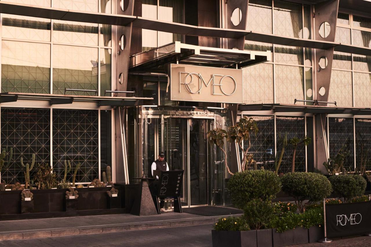 Romeo Napoli Hotel Exterior photo